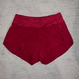 Outdoor Voices Hudson short in Mulberry (??)